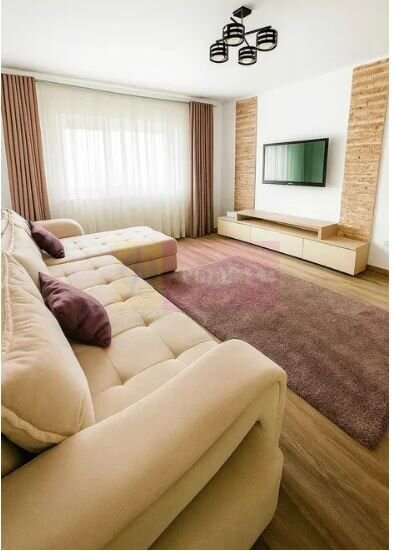 Apartament 3 camere Nerva Traian- adiacent.